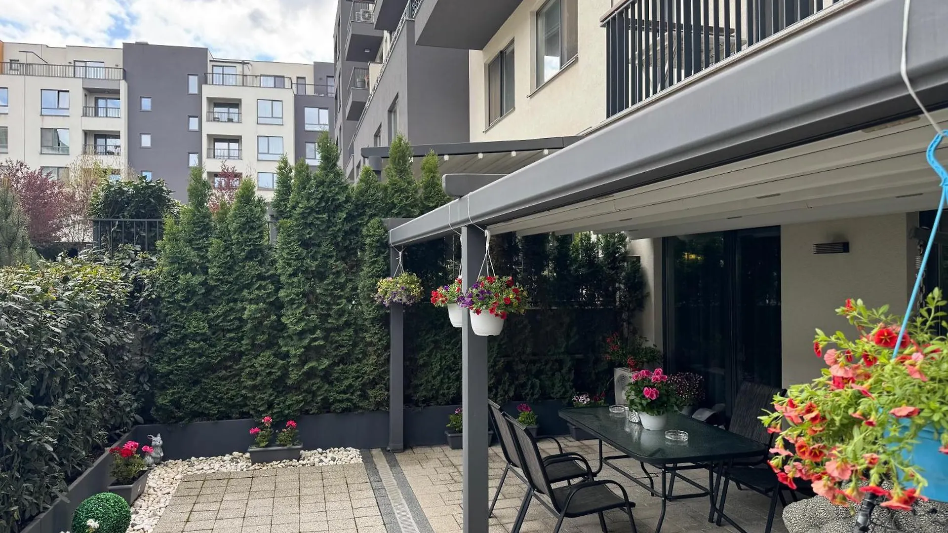 Paradise Swing Apartment Sofia Bulgaria